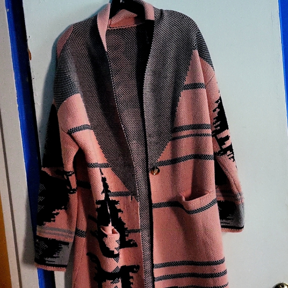 Detailed  Cardigan.